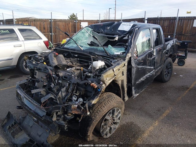 Nissan Frontier Sv 4x4