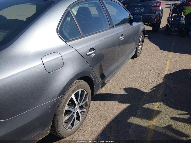 Volkswagen Jetta 2.0l S