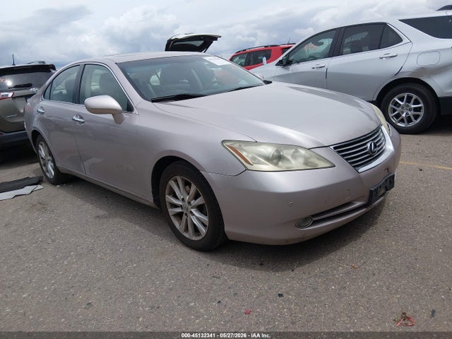 Salvage Lexus Es Image