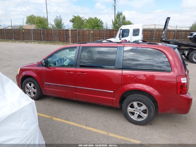 Dodge Grand Caravan Sxt