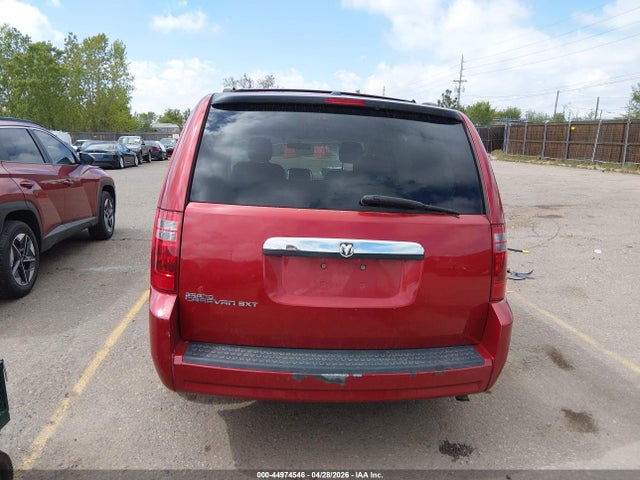 Dodge Grand Caravan Sxt