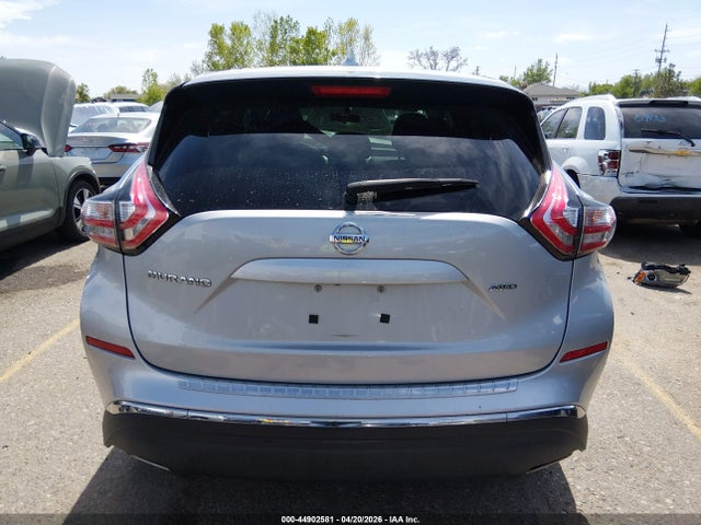 Nissan Murano S