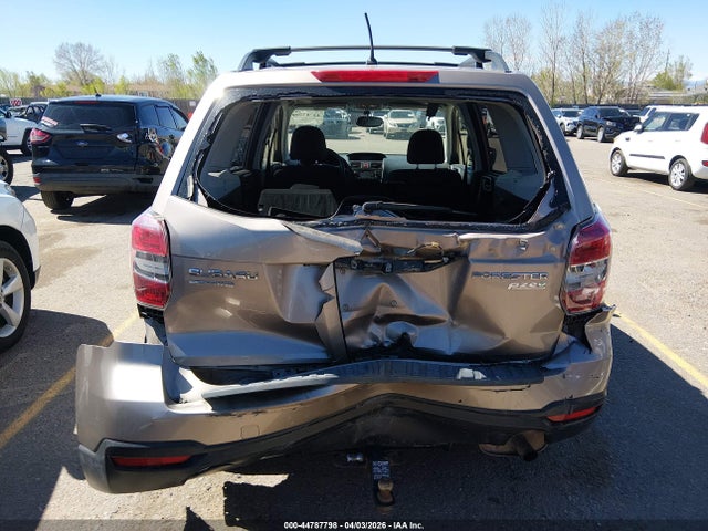 Subaru Forester 2.5i Premium