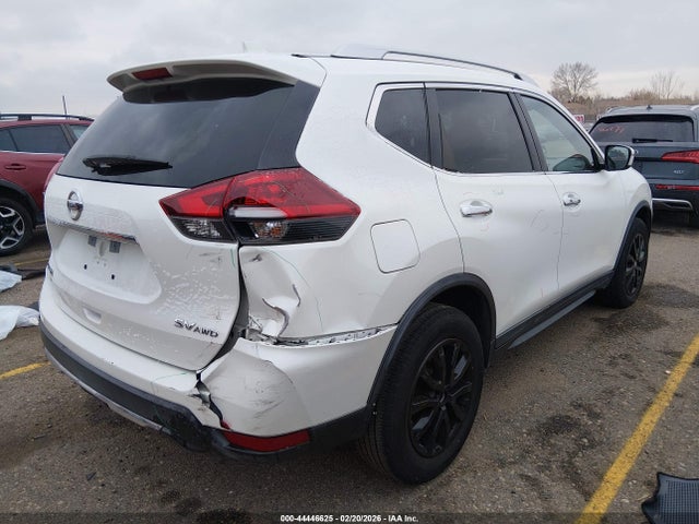 Nissan Rogue Sv
