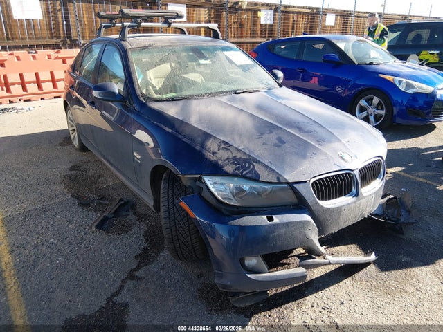 Salvage BMW 3 Series Image
