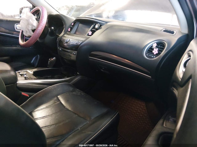 INFINITI Qx