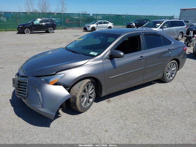 Toyota Camry Xle V6