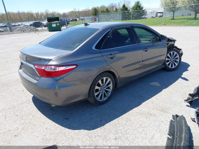 Toyota Camry Xle V6