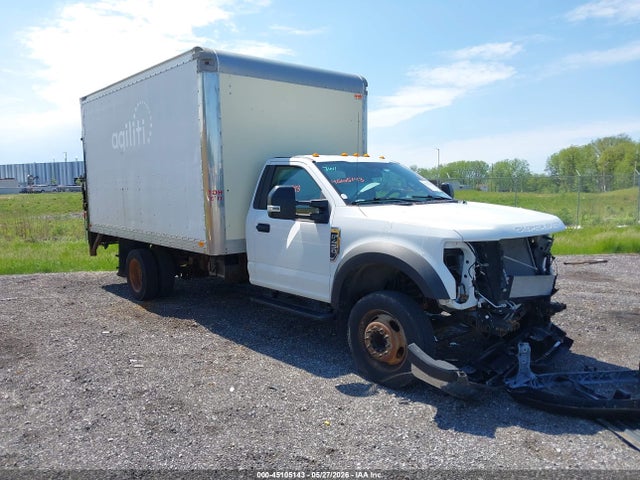 Salvage Ford F-450 Image