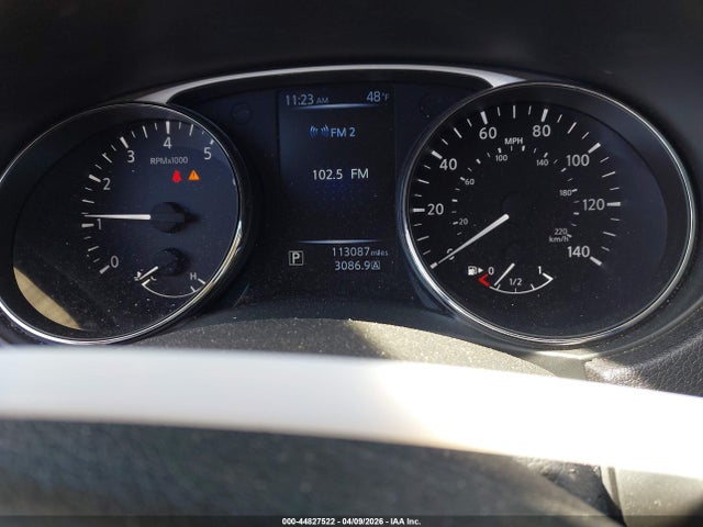 Nissan Rogue S