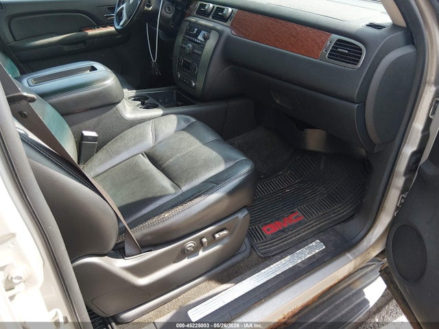 GMC Yukon Slt