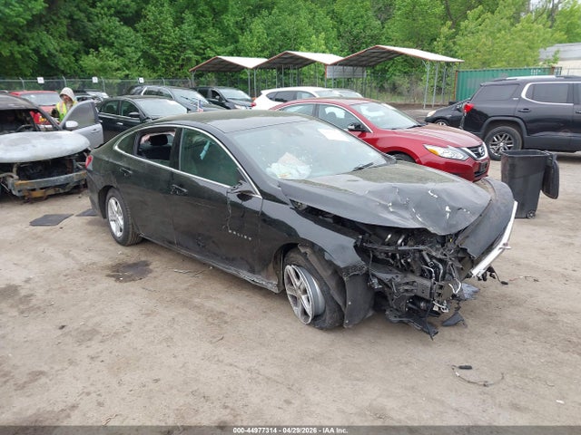 Salvage Chevrolet Malibu Image