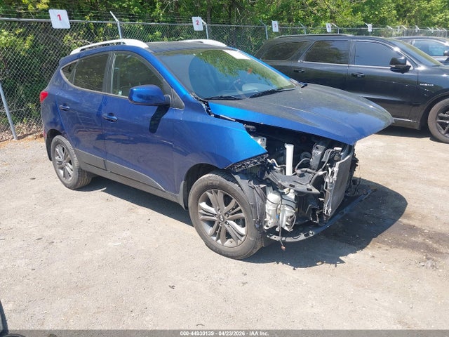 Salvage Hyundai TUCSON Image