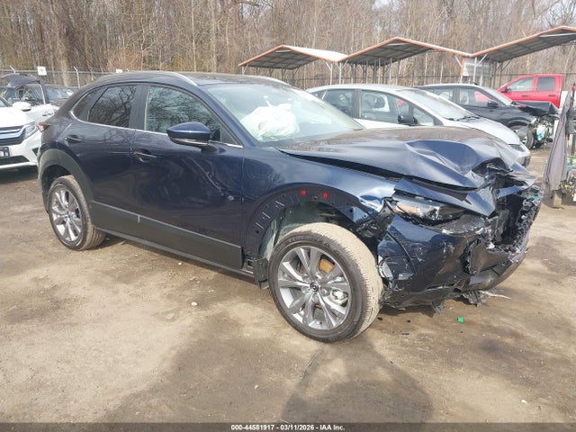 Salvage Mazda Cx Image