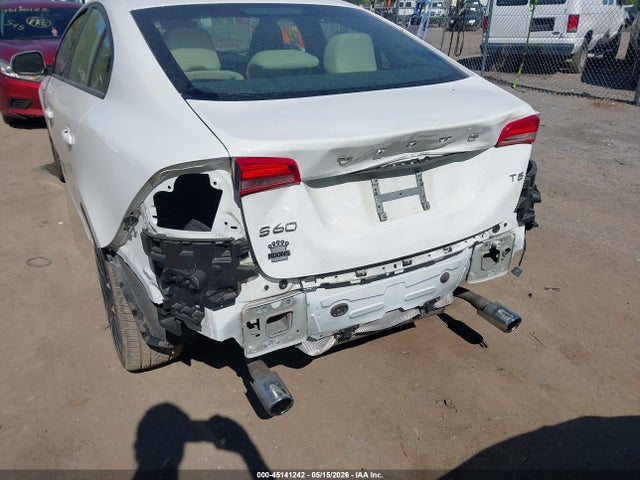 Volvo S60 T5 Dynamic