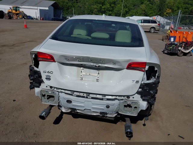 Volvo S60 T5 Dynamic