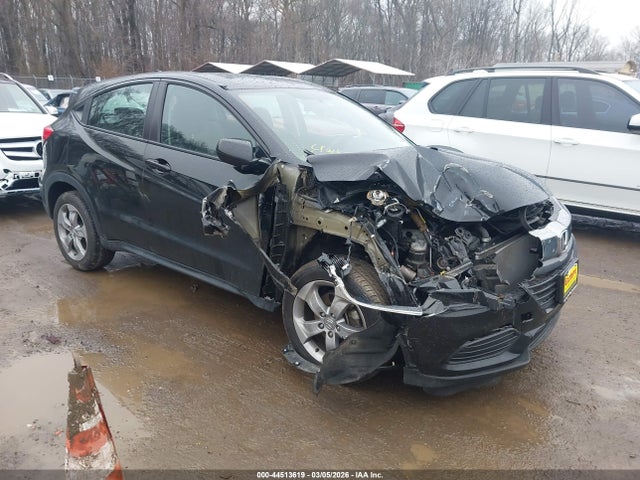 Salvage Honda HR-V Image