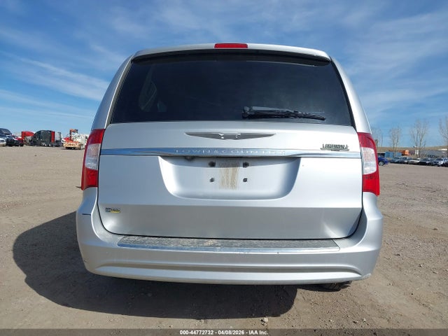 Chrysler Town & Country Touring