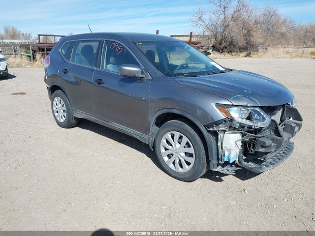 Salvage Nissan Rogue Image