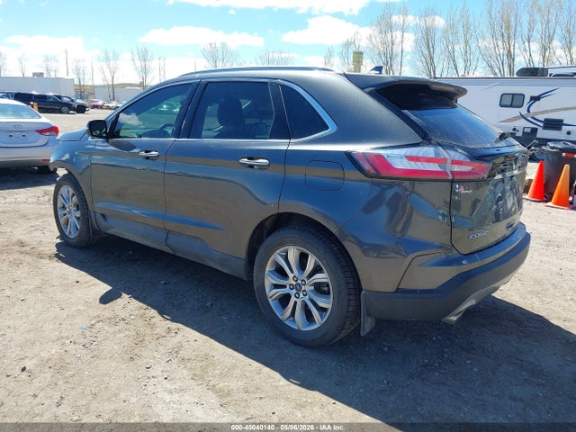 Ford Edge Titanium