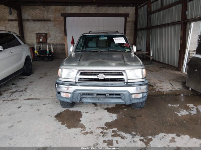 Toyota 4Runner Sr5 V6