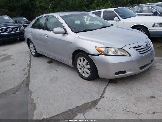 Salvage Toyota Camry Image
