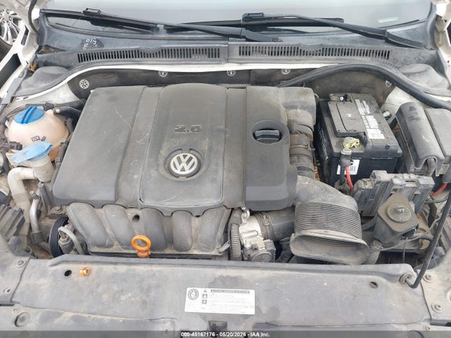 Volkswagen Jetta 2.5l Se
