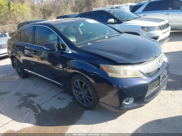 Salvage Lexus HS 250h Image