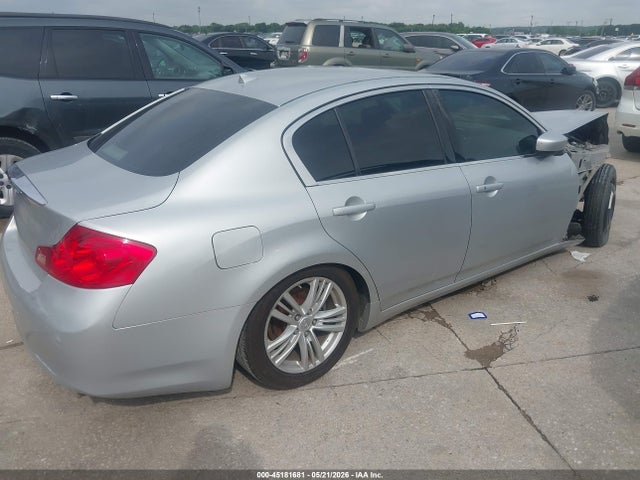 INFINITI G37 Journey