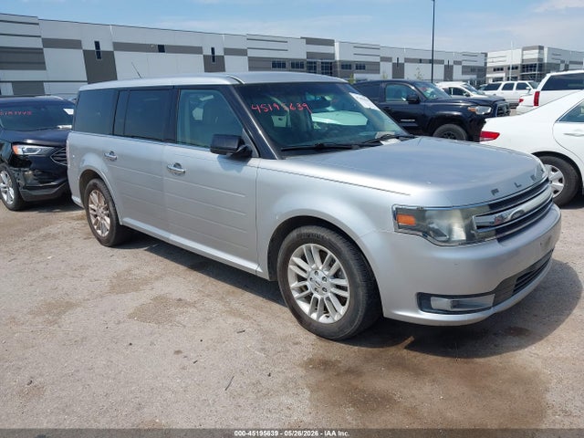 Salvage Ford Flex Image