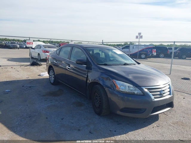 Salvage Nissan Sentra Image