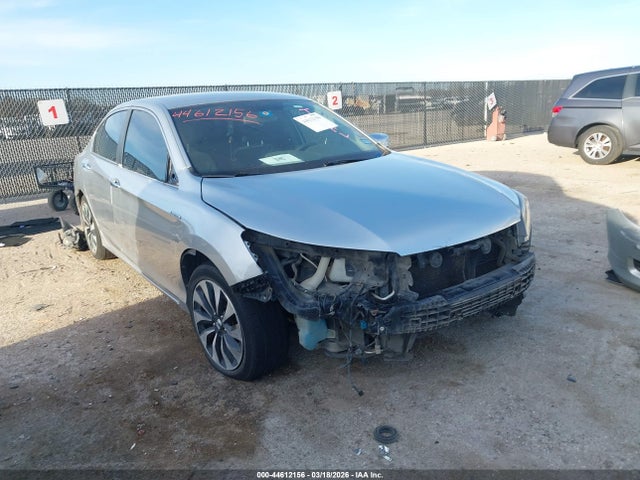 Salvage Honda Accord Image