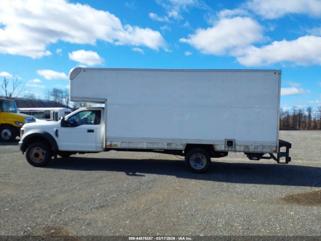 Ford F-450 Xl