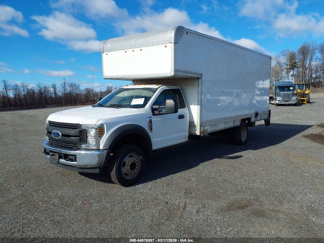 Ford F-450 Xl