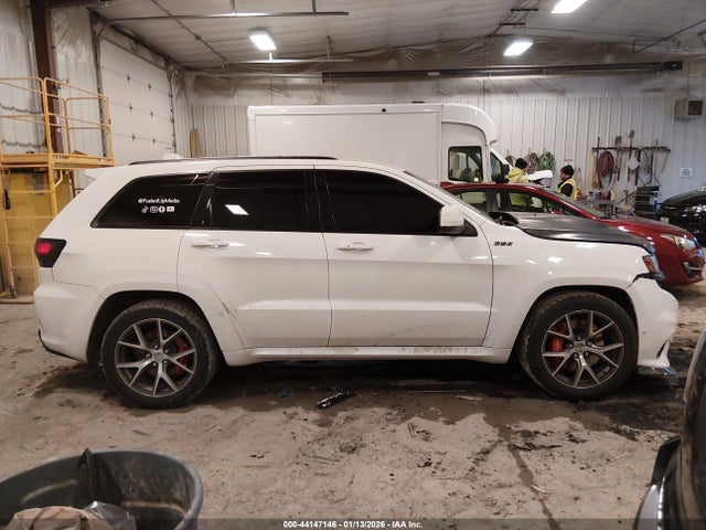 Jeep Grand Cherokee Srt8