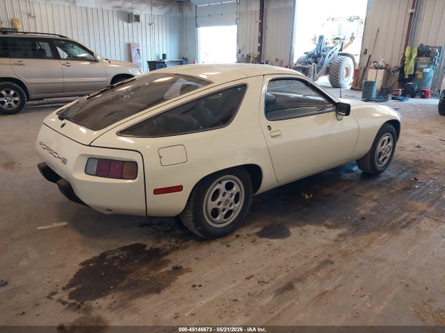 Porsche 928