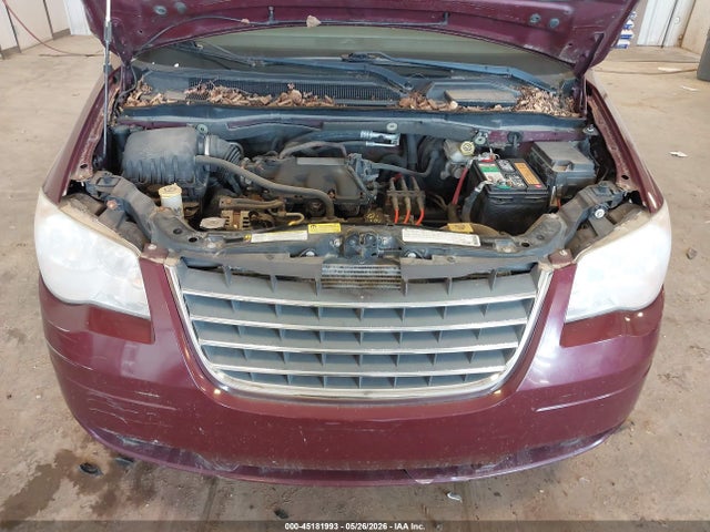 Chrysler Town & Country Touring