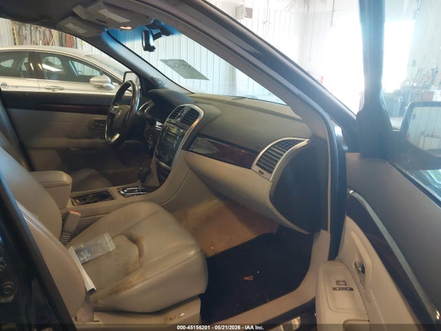 Cadillac SRX V6