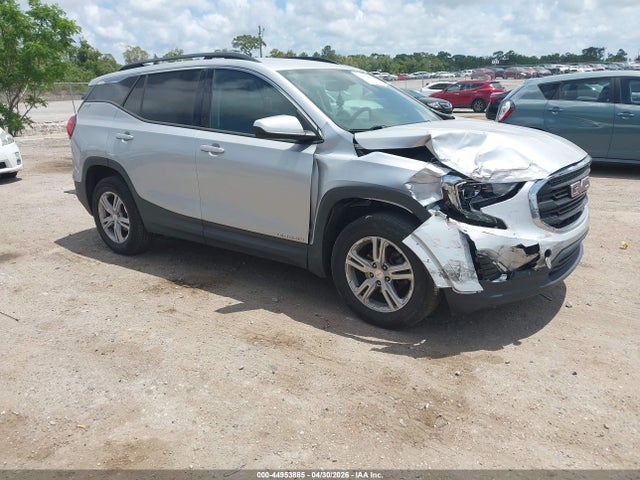Salvage GMC Terrain Image