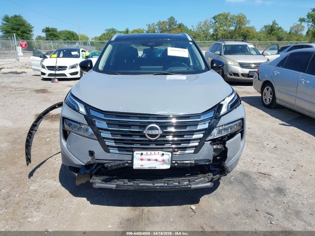 Nissan Rogue Platinum Intelligent Awd