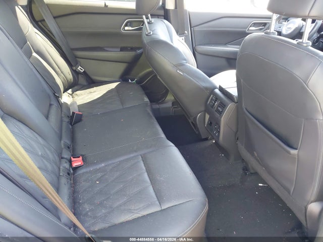Nissan Rogue Platinum Intelligent Awd