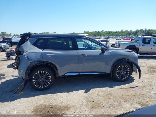Nissan Rogue Platinum Intelligent Awd