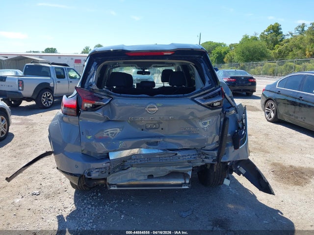 Nissan Rogue Platinum Intelligent Awd