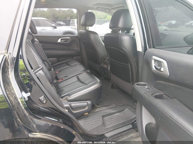 Nissan Pathfinder Sl