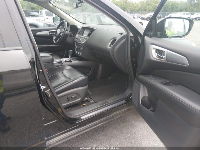 Nissan Pathfinder Sl