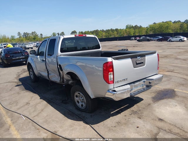 Nissan Frontier S