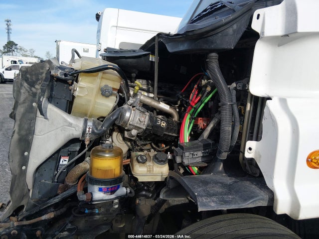 Freightliner Cascadia 113