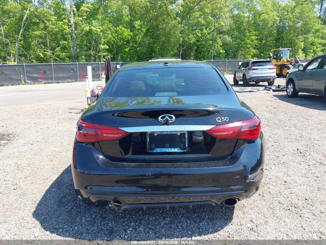 INFINITI Q50 3.0t Luxe