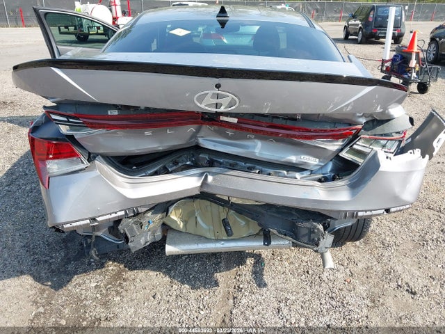 Hyundai ELANTRA Sel Sport