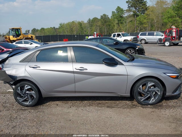 Hyundai ELANTRA Sel Sport